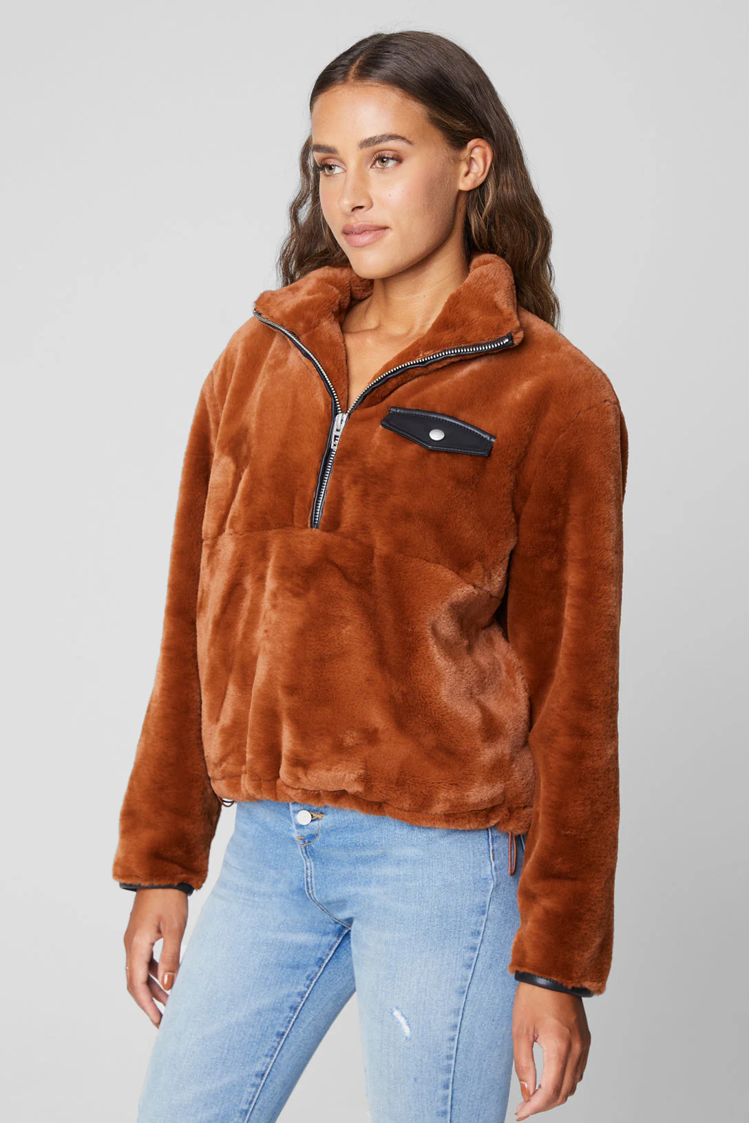 Cliff Hanger Pull Over - Image 3