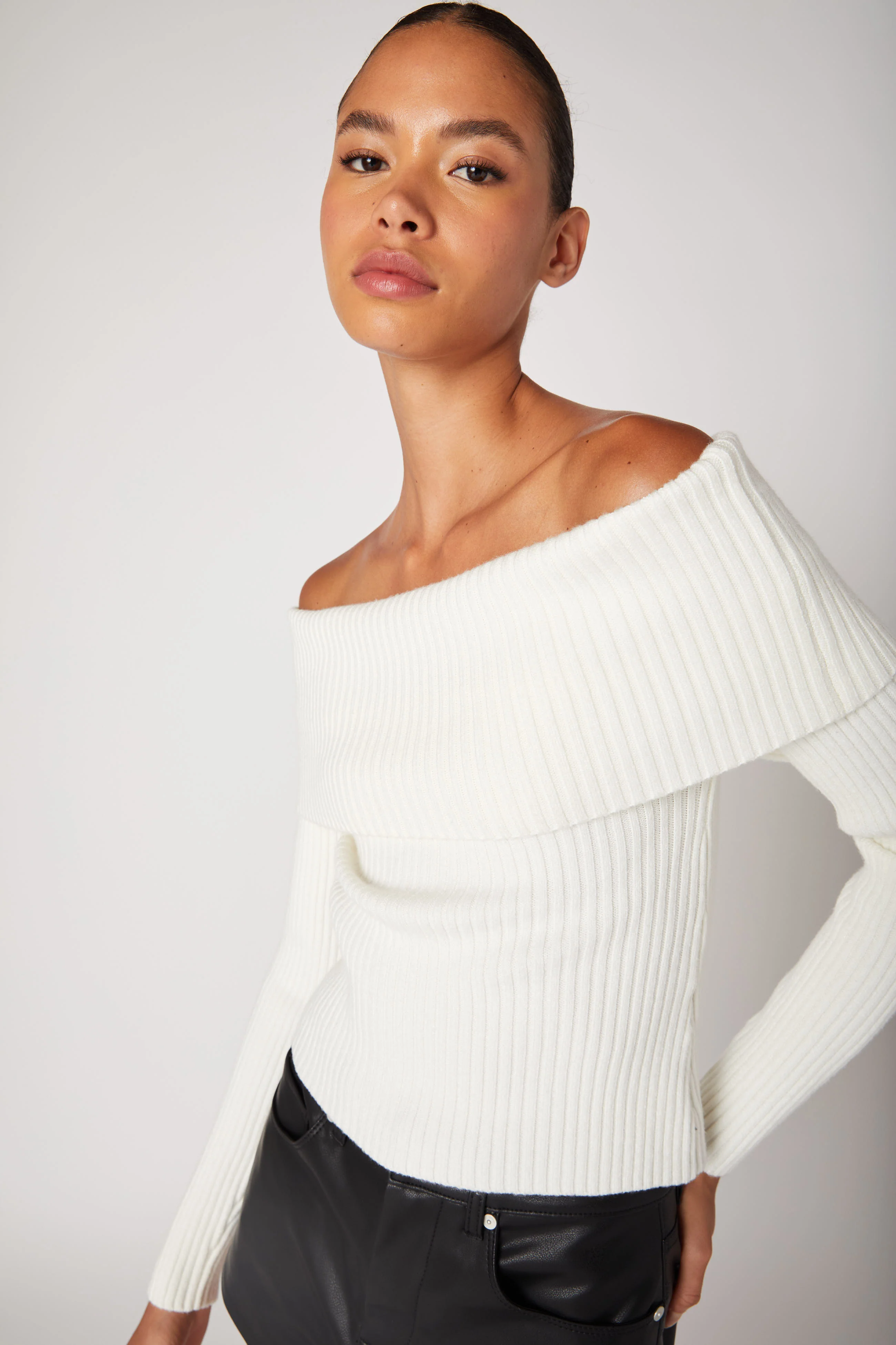 Fast Talker Sweater - Image 7
