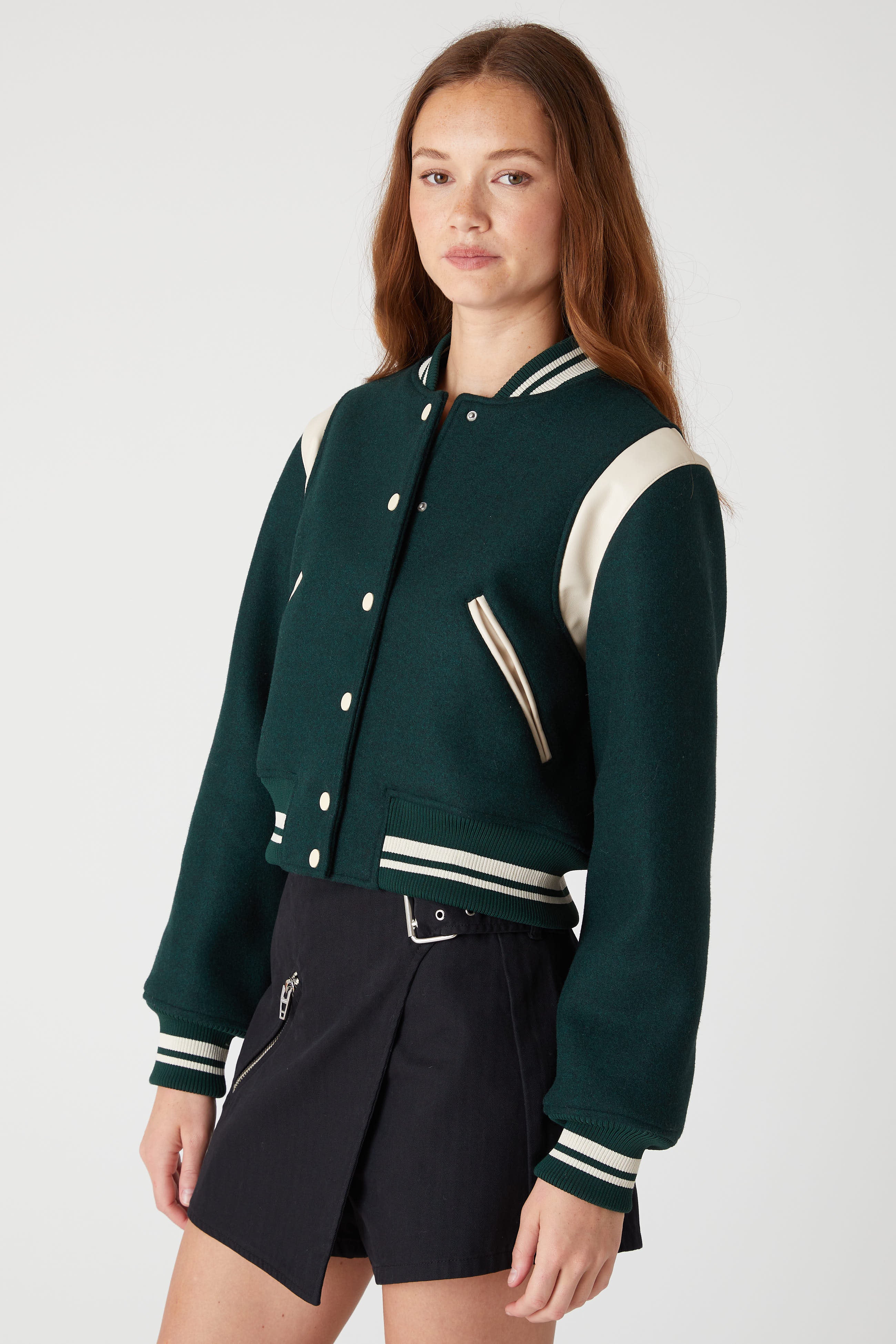 Smart Move Bomber - Image 5