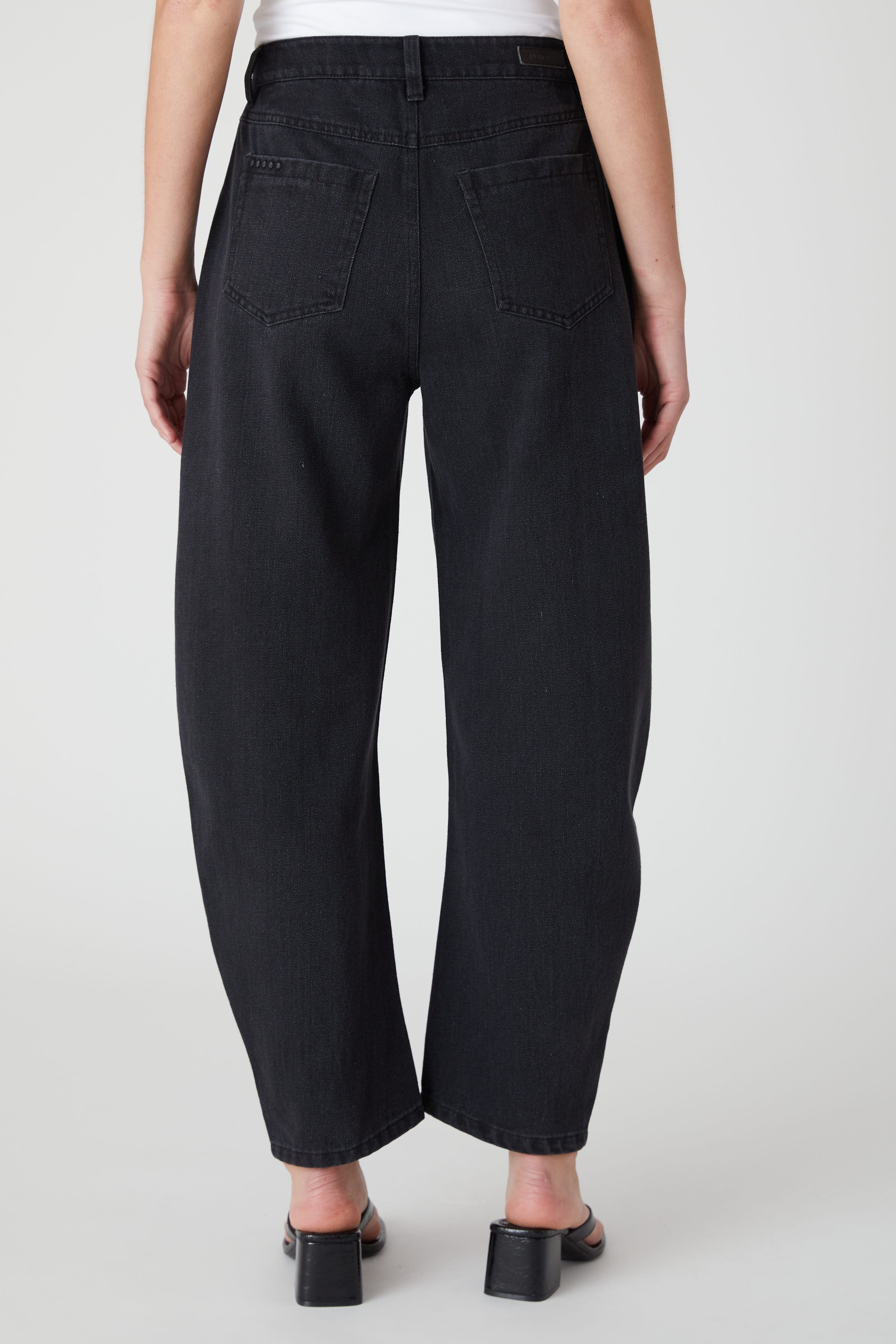 Watch & Learn Jean - Image 6