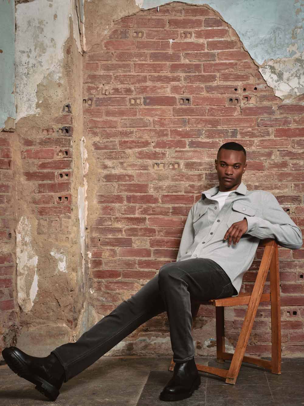 Wooster In Black Magic Jean - Image 5